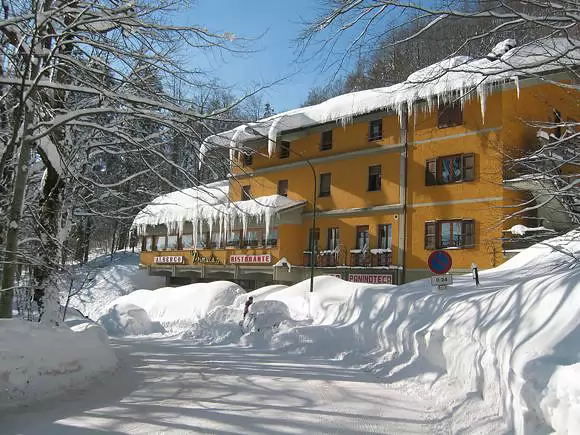 Albergo